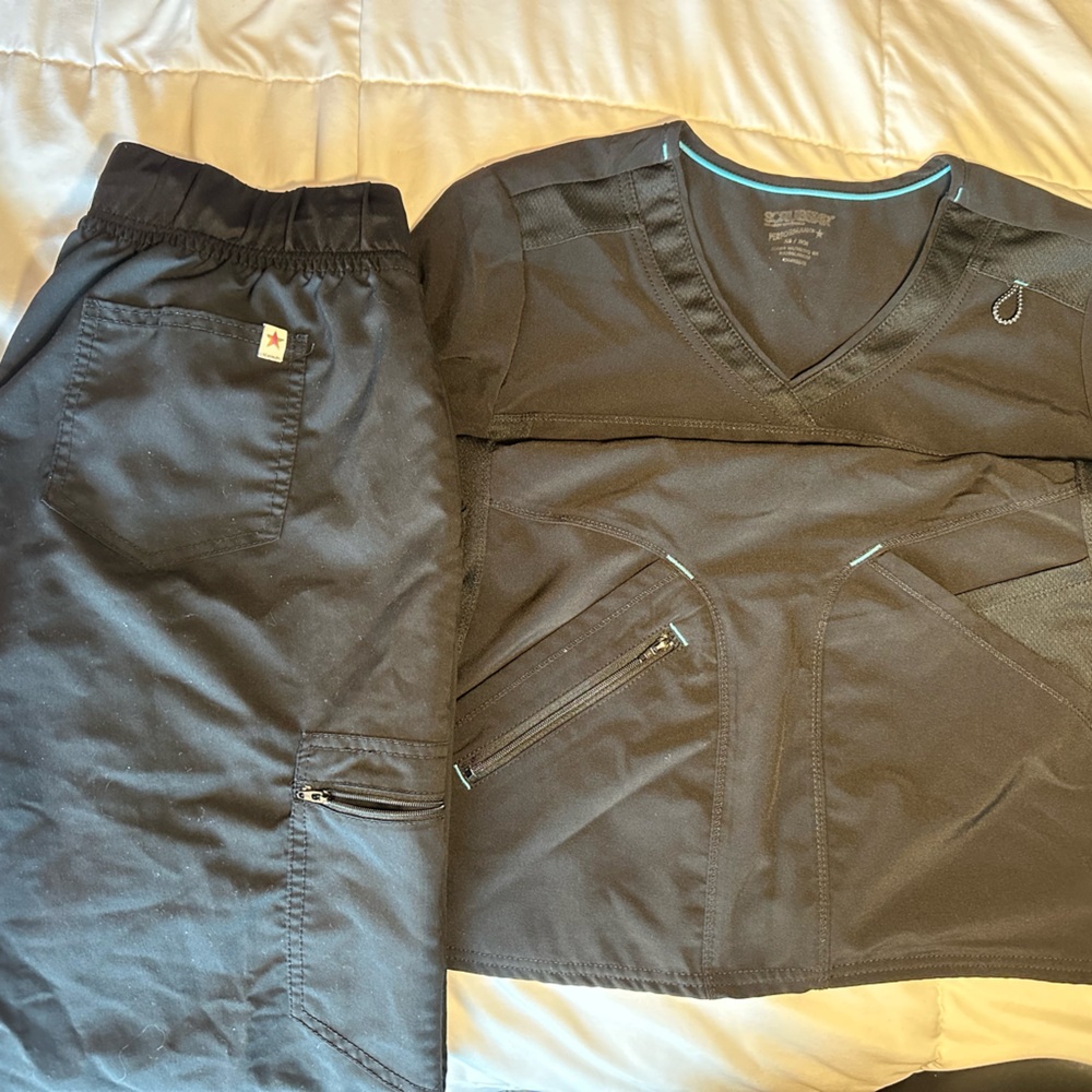 Scrubstar Black Scrub Set